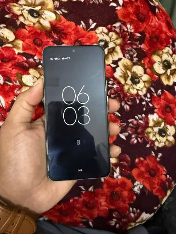 Google Pixel 8 (8/128)  Black (Physical+ Esim) 1