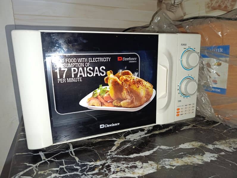 Dawlance microwave oven 1