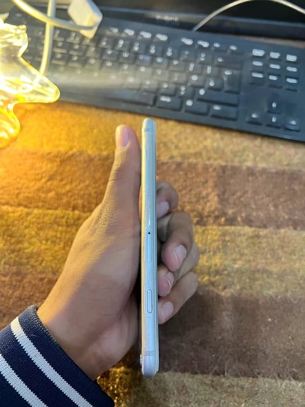 Iphone 6 128gb ( pta approved) 4