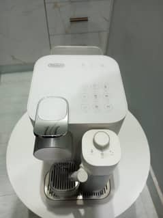 Nespresso Lattissima One Coffee Machine Porcelain White for Sale