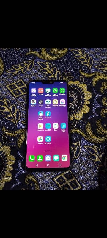 LG v40 Thinq 6\64 0