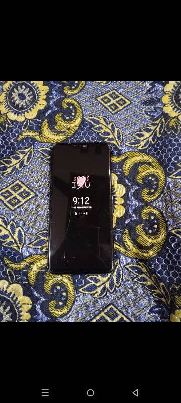 LG v40 Thinq 6\64 2