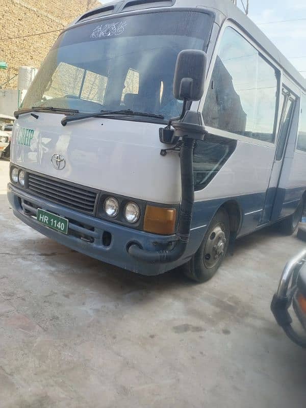 Toyota Coaster 17