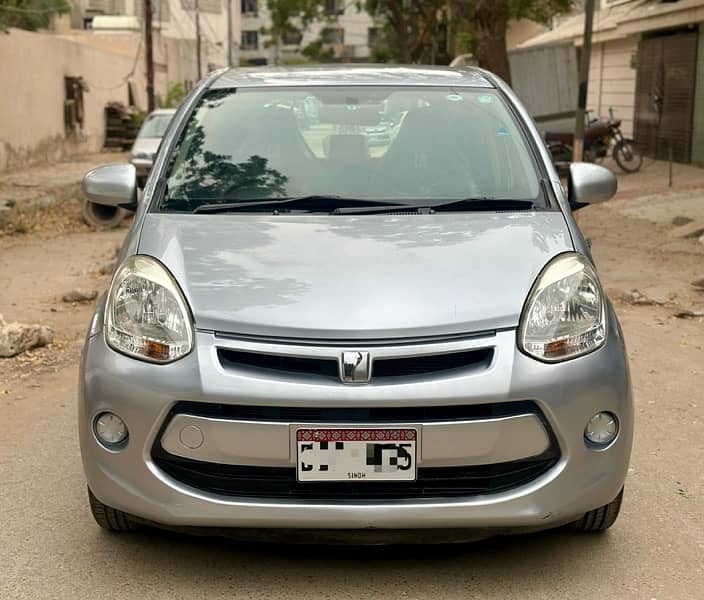 Toyota Passo 2014 New shape Silver One owner 100% original body 0