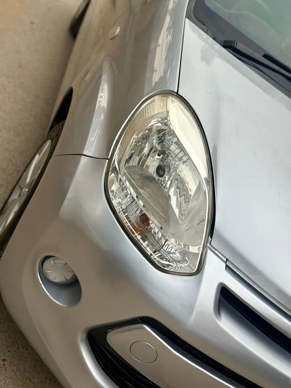 Toyota Passo 2014 New shape Silver One owner 100% original body 6