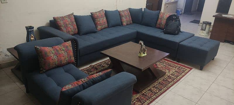 Room available for rent {Khudadad heights} 0