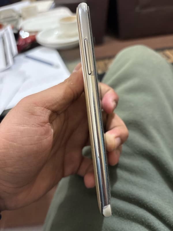 SAMSUNG J5 GOOD CONDITION 2