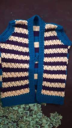 a new half sweater by hand made