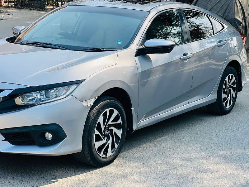 Honda Civic Oriel 1.8 CVT 2