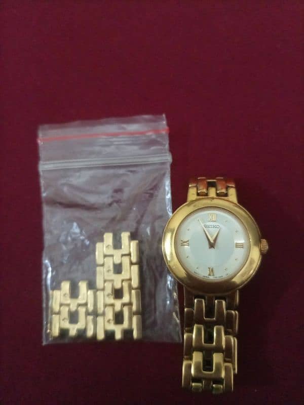 Seiko Gold Quartz Watch 2