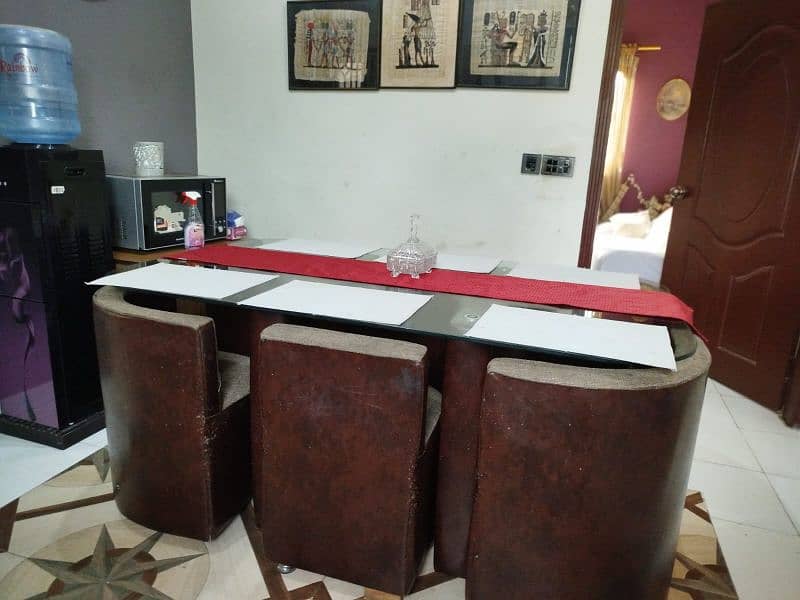 affordable 6 seater dining table - good condition 3