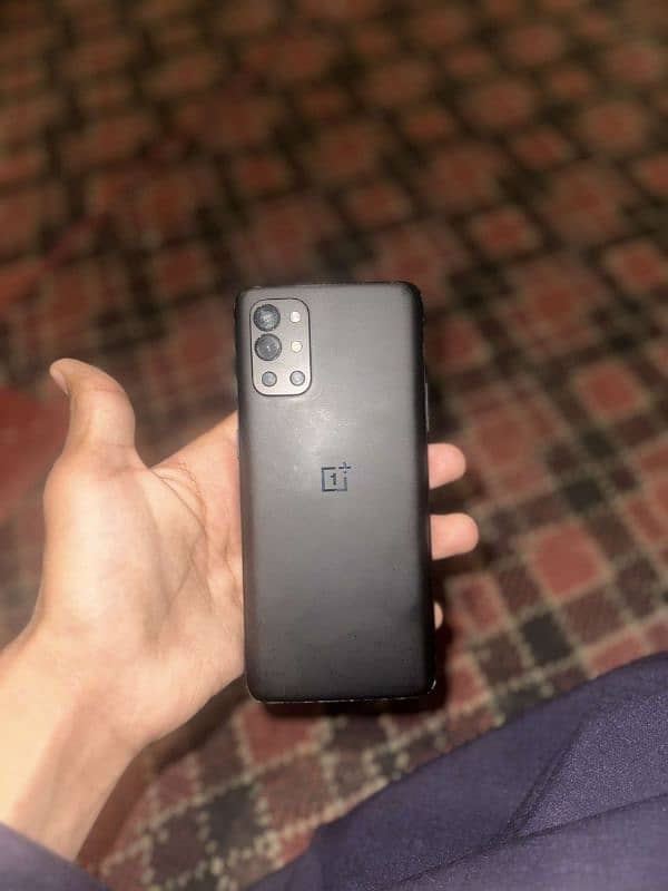 oneplus 9R 0