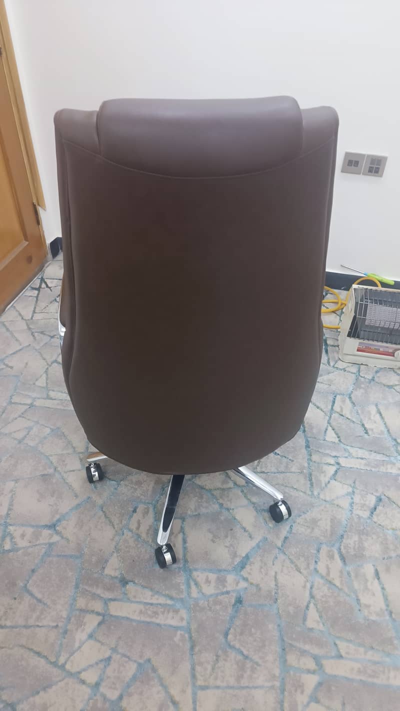 Master Executive Chair-High Back Chair-Revolving Chair-Office Chair 2