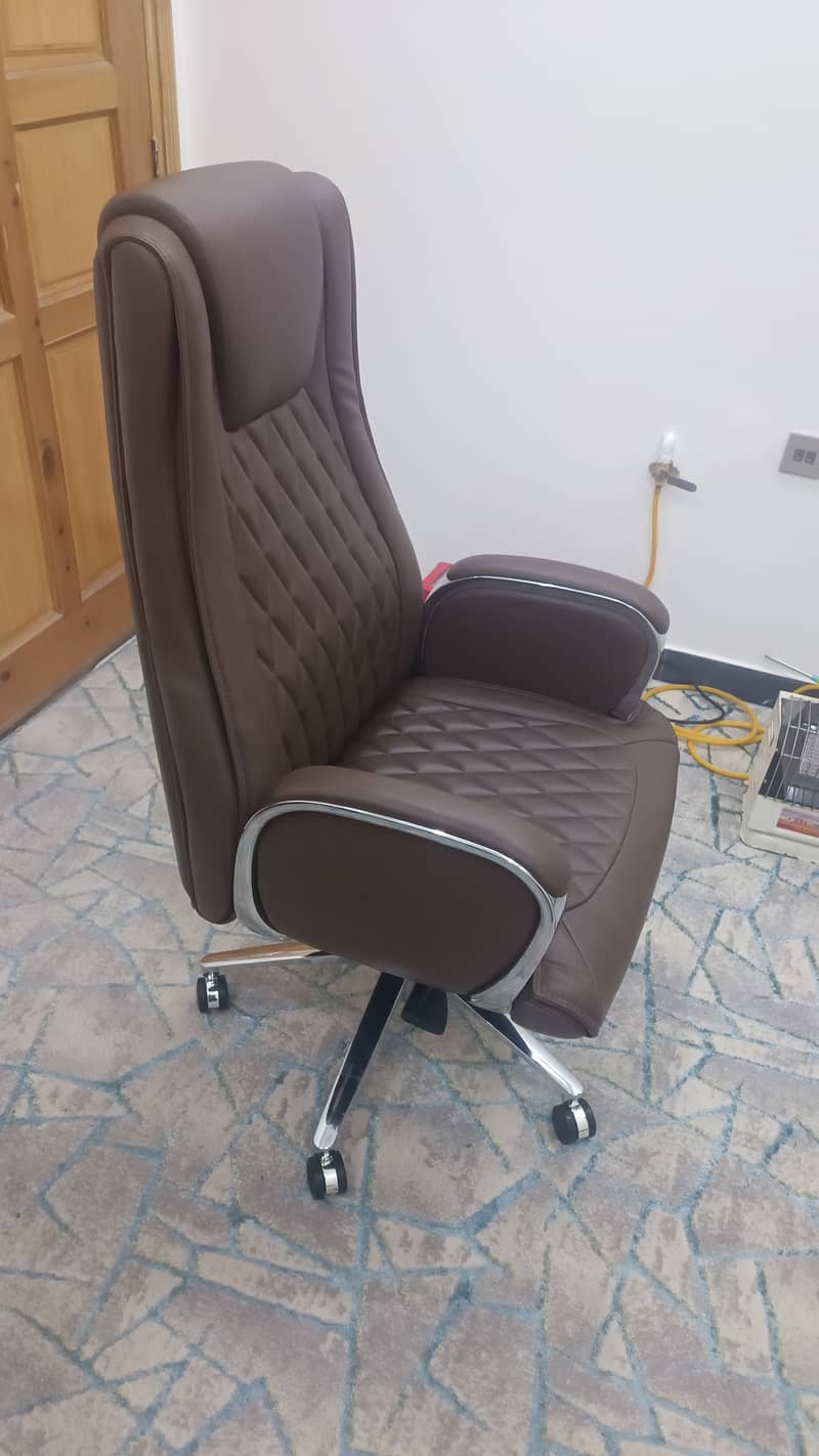 Master Executive Chair-High Back Chair-Revolving Chair-Office Chair 4