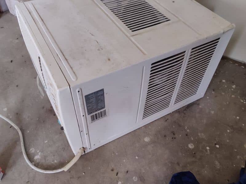 Skywood 0.85 Ton Inventer Ac 2