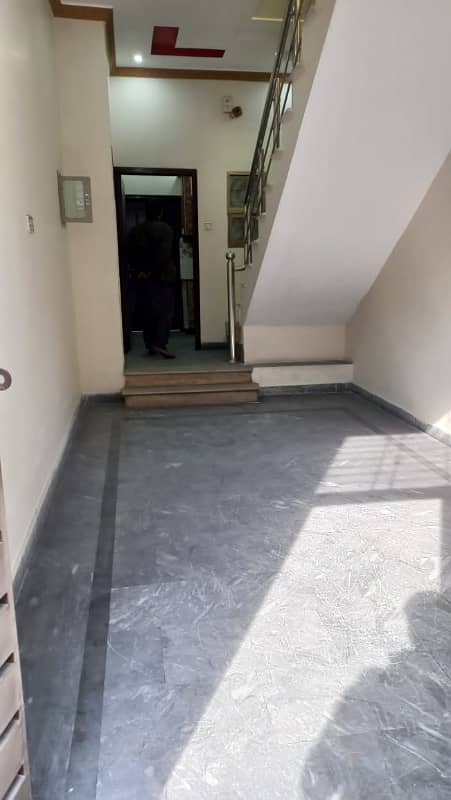 2 Marla completely house available for Rent in Beghem pura stop 7