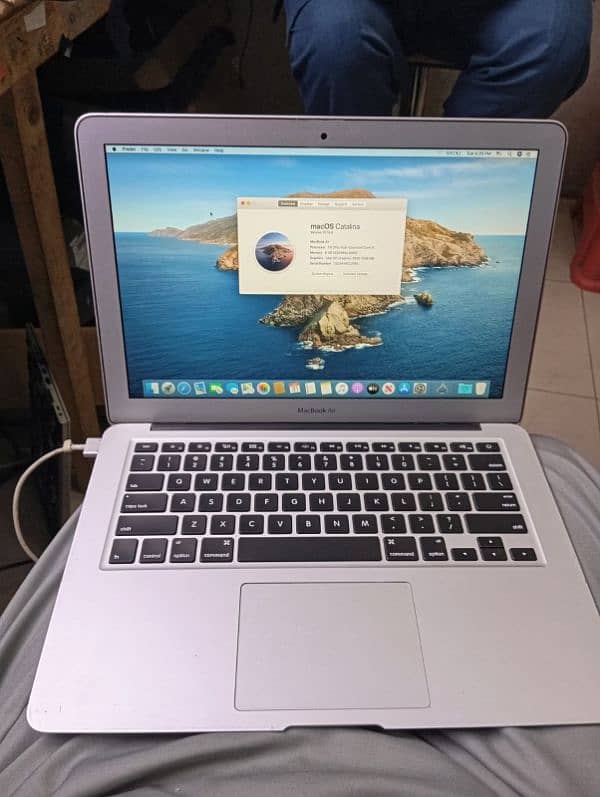 Apple Mac book Air 2017 2