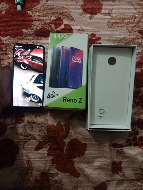 OPPO Reno z 8/128 2