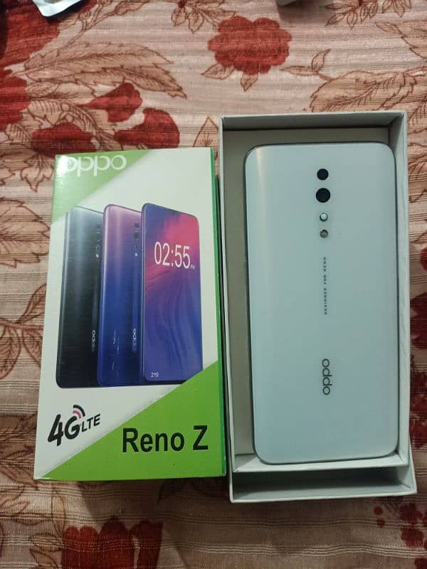 OPPO Reno z 8/128 3