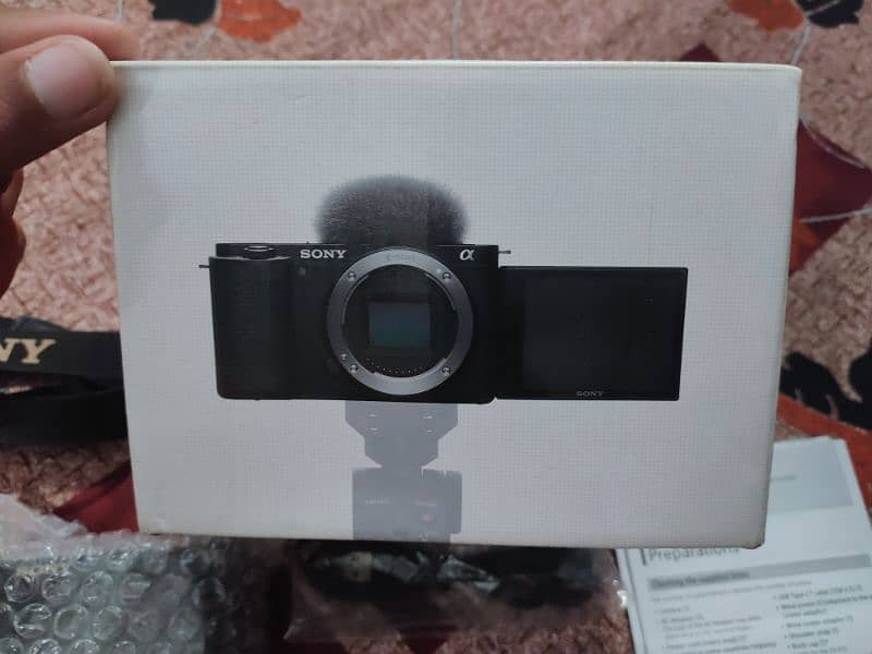 Sony Zve10 With Kit Lens 16-50mm 1