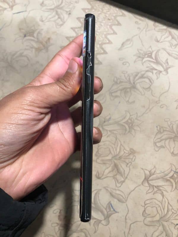 one plus 8UW 5G with good condition non PTA 7