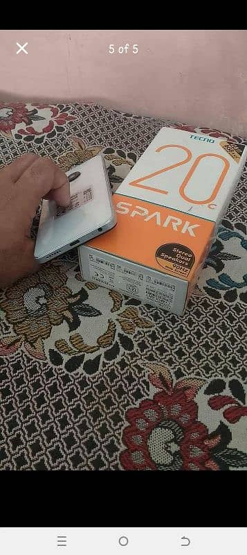 tecno spark 20c 4+4gb 128gb my cell no 0/3/1//0/4/2/7/4//5/6/2 1