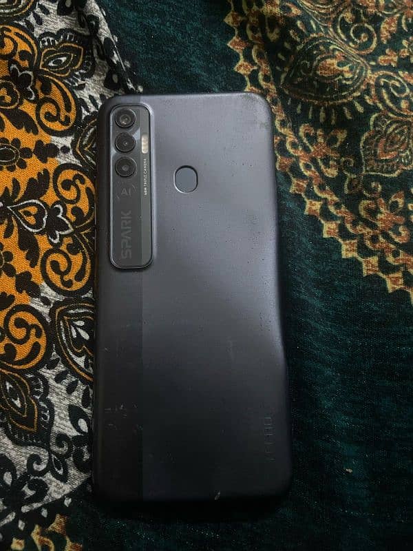 tecno spark 7 pro box hai 2