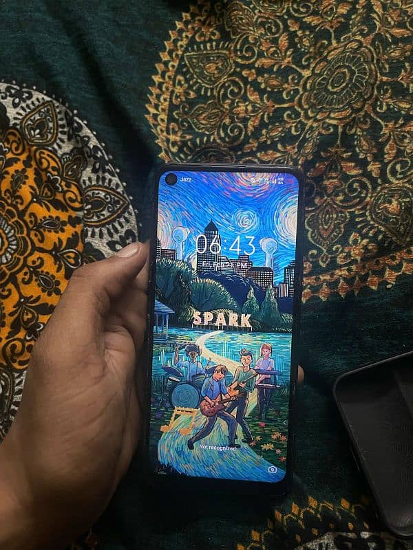 tecno spark 7 pro box hai 3