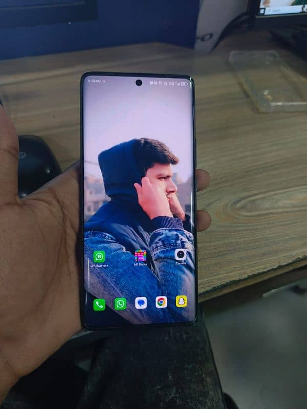 Tecno Spark 20 pro plus 1