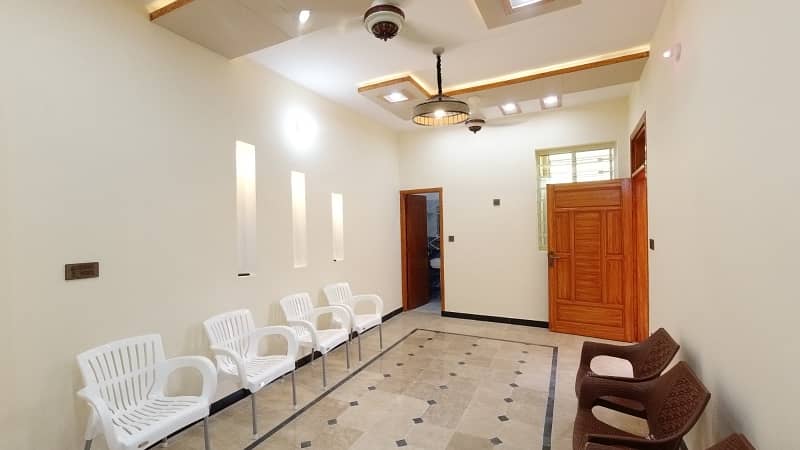 Luxury 5 Marla Furnished House, All Facilities For Sale 8