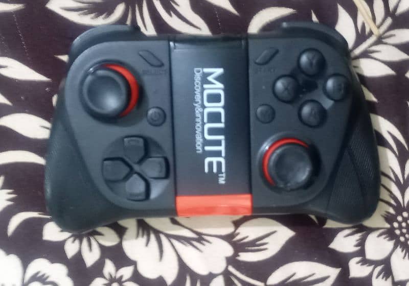 MOCUTE 050 Bluetooth Joysticks Wireless Gamepad 2