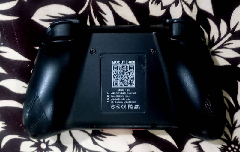 MOCUTE 050 Bluetooth Joysticks Wireless Gamepad 4