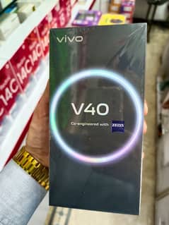 Vivo V40 (5G) 12/256 Rs. 121999/- Box Pack