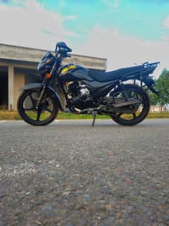 suzuki GR 150 in Excellent condition . for sale