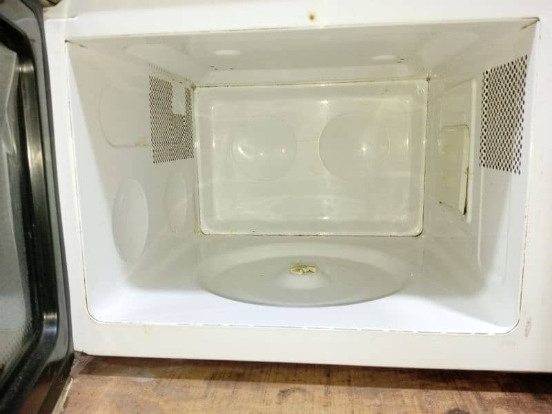 dawlance microwave oven 1