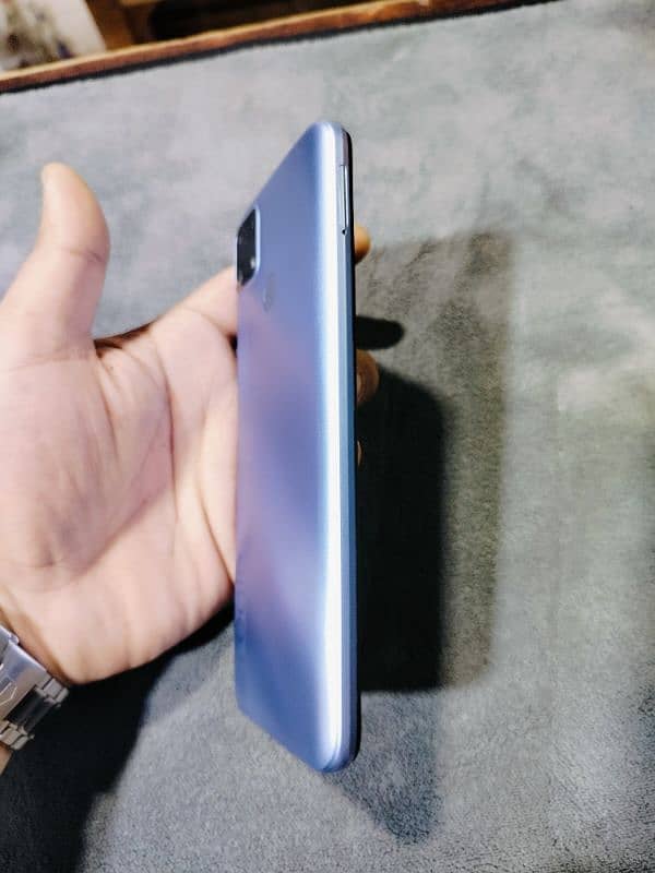 Realme c25s 3