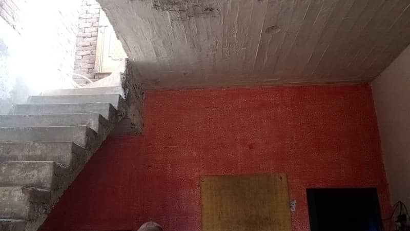 2.5 Marla House near ferozpur road and new defence Kahna Nau Lahore 9