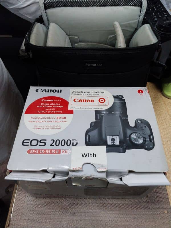 Canon EOS 2000D DSLR Camera - Excellent Condition - Slightly Used 4