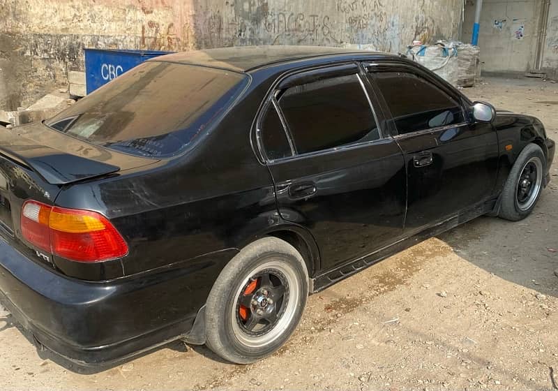 Honda Civic EXi 1999 3