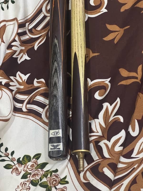 original Lp cue // totally straight// scratchless cue//2 piece cue 5