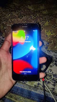 Iphone 7 pta 10by10 32gb  sell . . . xchang b kar lhy gy