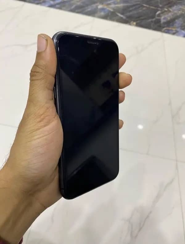 iPhone 11 128Gb PTA Approved 2