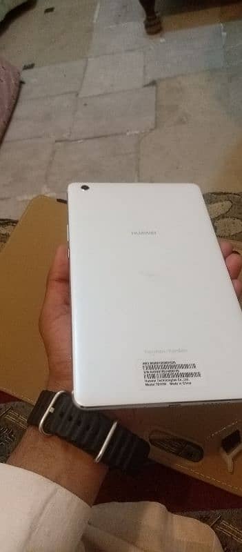 Huawei MediaPad3 lite s 1