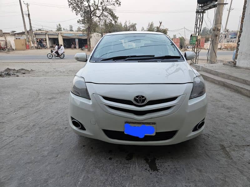 Toyota Belta 2012 1