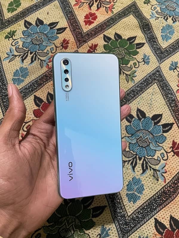 vivo s1 officially pta approved 4/128GB only phone with id copy 2