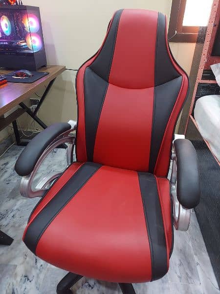 Red & Black Gaming Chair 2