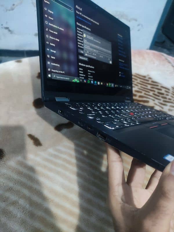 Lenovo ThinkPad X380 4