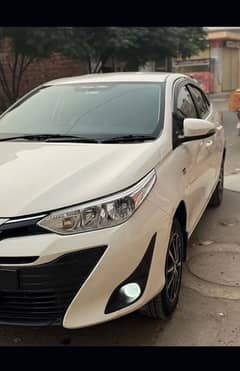 Toyota Yaris 2021 ATIV Full option Total geniun