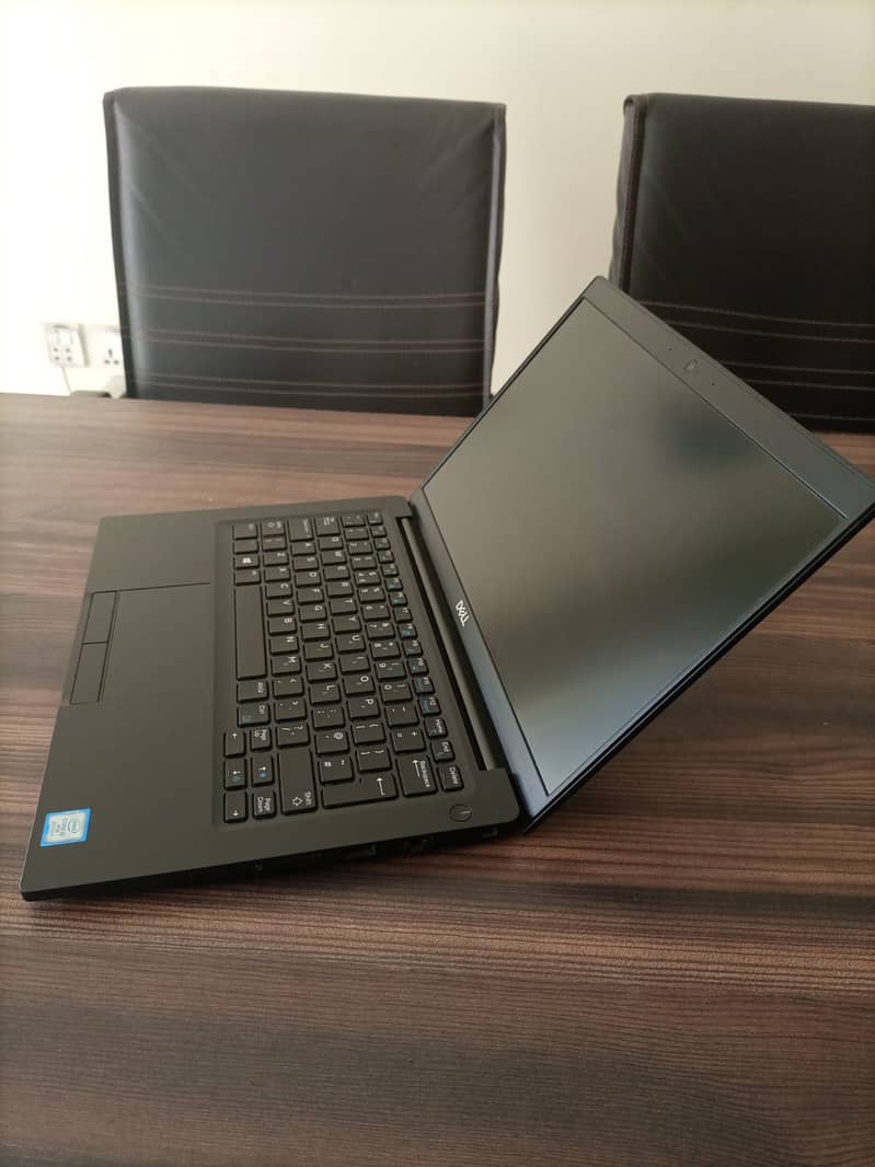 Dell Latitude 7390 Core i5 8th Gen 16GB RAM 256GB SSD Condtion 10 by 1 17