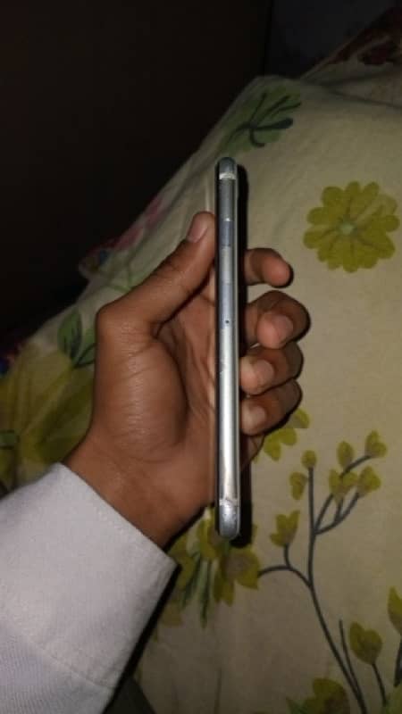 iPhone SE 2020 non pta jv water proof bettry health 75 2
